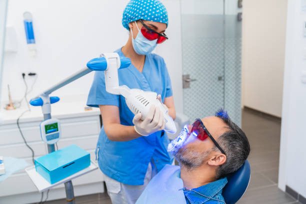Best Emergency Tooth Extraction in Newton, IA